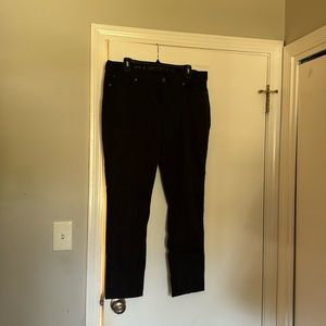Jennifer Lopez black jeggings. Size 16.